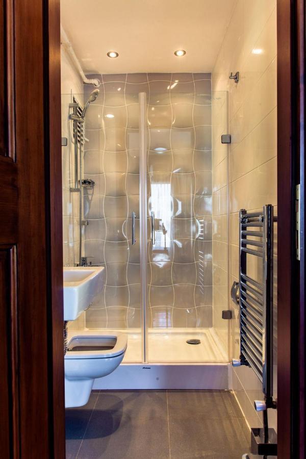 Beautiful Apartment With Bosphorus Views Provincia di Istanbul Esterno foto